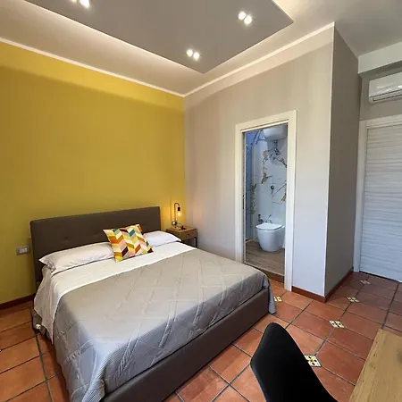 Caridei 招待所 那不勒斯