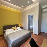 Caridei Guest house Naples