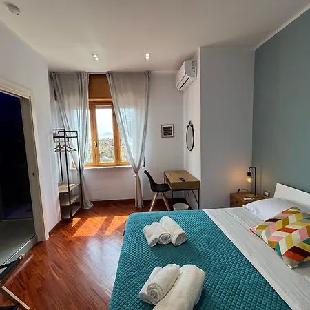 Caridei Guest house Naples